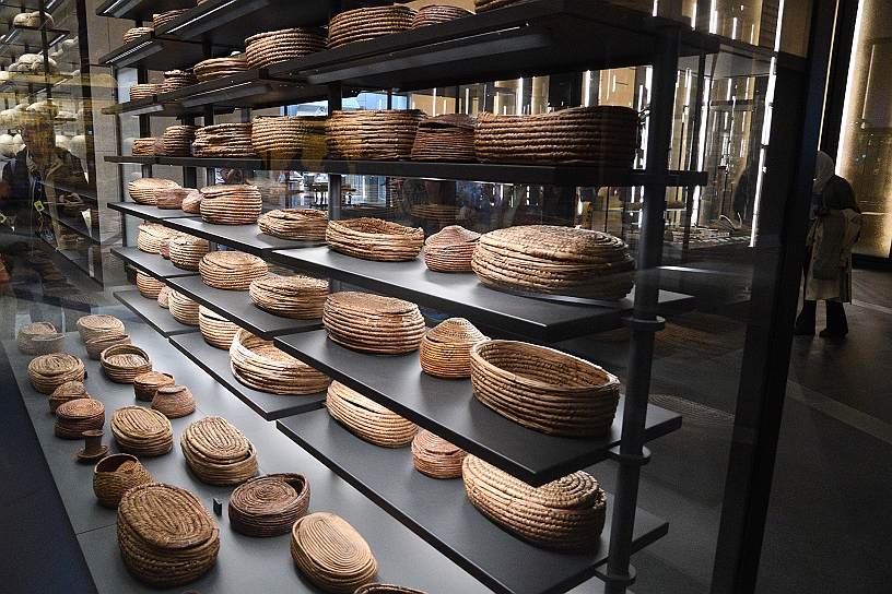 54 MAK_7139.jpg - Cesti per contenere derrate alimentari nelle sepolture.